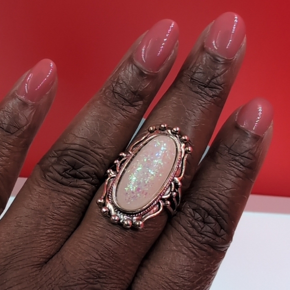 Elegant Faux Opal Ring - Refined & Classic Look Size 8 - Picture 5 of 8